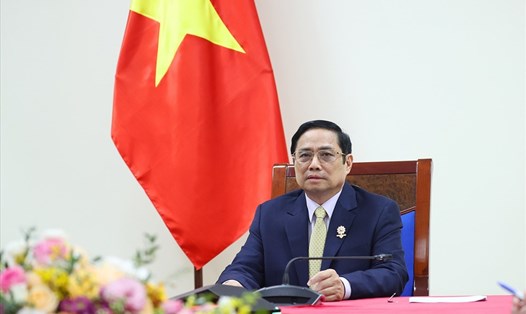 Thủ tướng Phạm Minh Chính đã mời Thủ tướng Boris Johnson sớm thăm chính thức Việt Nam trong cuộc điện đàm ngày 26.10. Ảnh: TTXVN