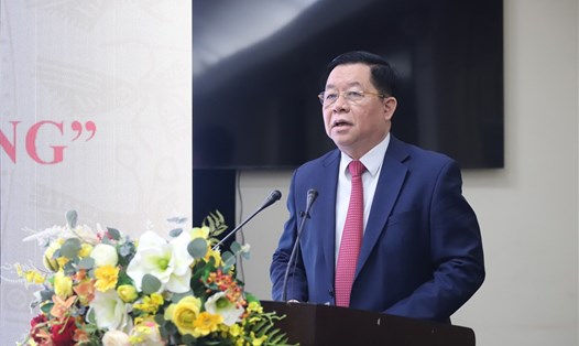Bí thư Trung ương Đảng, Trưởng Ban Tuyên giáo Trung ương Nguyễn Trọng Nghĩa phát biểu chỉ đạo tại hội thảo. Ảnh: Phạm Đông