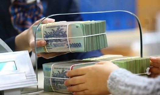 Cá nhân mở tài khoản riêng tại ngân hàng để tiếp nhận tiền đóng góp theo từng cuộc vận động (ảnh minh họa). Ảnh: Hải Nguyễn