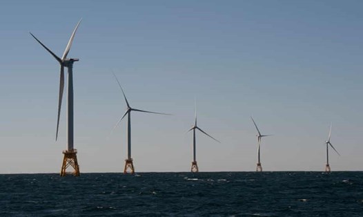 Tuabin khai thác năng lượng gió trên biển. Ảnh: AFP.