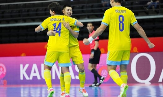 Tuyển futsal Kazakhstan muốn khép lại hành trình kỳ diệu của mình bằng tấm Huy chương đồng World Cup. Ảnh: FIFA.