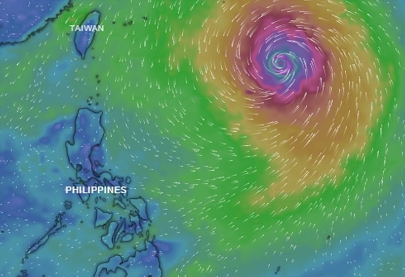 Tin bão mới nhất Áp thấp ở Philippines có thể mạnh lên, vào Biển Đông