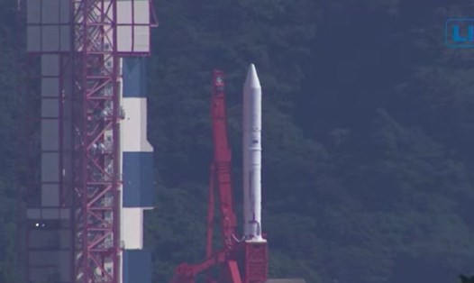 Tên lửa Epsilon mang theo vệ tinh NanoDragon "Made in Việt Nam". Ảnh JAXA