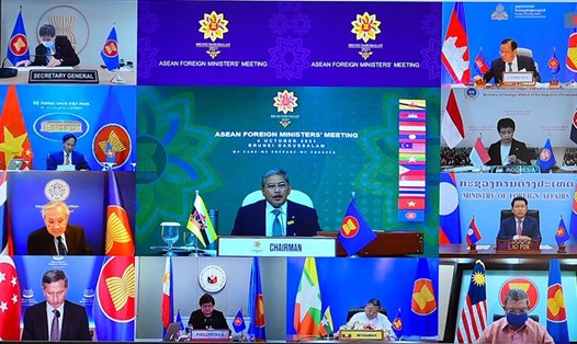 Hội nghị Bộ trưởng Ngoại giao ASEAN ngày 4.10. Ảnh: BNG