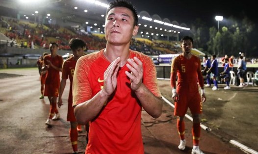 Tiền đạo Wu Lei tự tin cùng tuyển Trung Quốc giành chiến thắng trước tuyển Việt Nam. Ảnh: Sohu