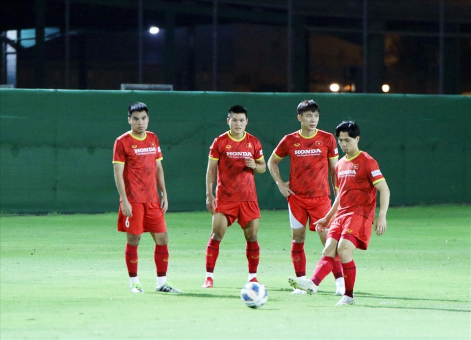 Tuyển Việt Nam và cơ hội có điểm trước tuyển Trung Quốc