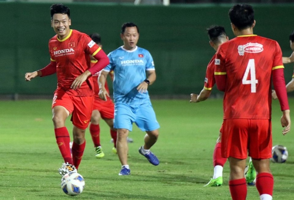 Thành Chung nhiều khả năng sẽ ra sân ở trận tuyển Việt Nam gặp Trung Quốc. Ảnh VFF Thành Chung nhiều khả năng sẽ ra sân ở trận tuyển Việt Nam gặp Trung Quốc. Ảnh VFF