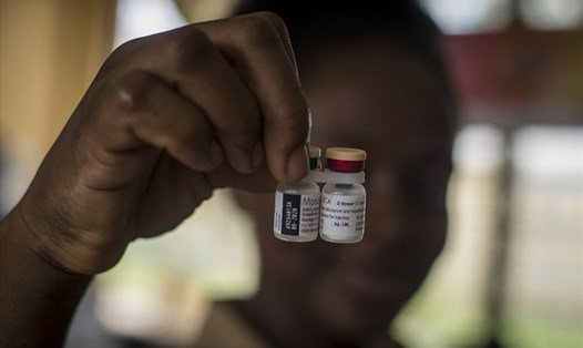 Vaccine sốt rét Mosquirix. Ảnh: AFP