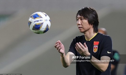 Huấn luyện viên Li Tie thừa nhận tuyển Trung Quốc thắng may mắn. Ảnh: AFP