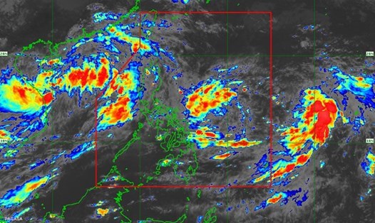Áp thấp nhiệt đới Maring ở Philippines ngày 8.10. Ảnh: PASAGA