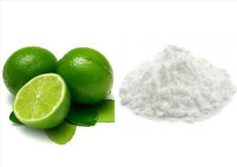 Kết hợp chanh và baking soda mang lại nhiều lợi ích như làm trắng răng, giảm thâm khuỷu tay và đầu gối. Đồ họa: Thanh Ngọc.