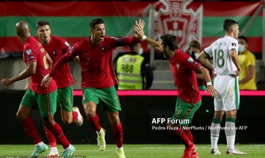 Ronaldo sẽ tái xuất trong màu áo tuyển Bồ Đào Nha? Ảnh: AFP