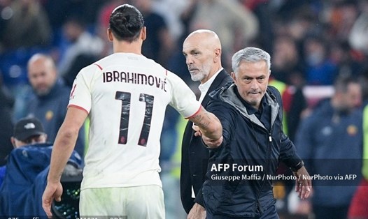 Jose Mourinho thất bại trước AC Milan của học trò cũ la Zlatan Ibrahimovic. Ảnh AFP