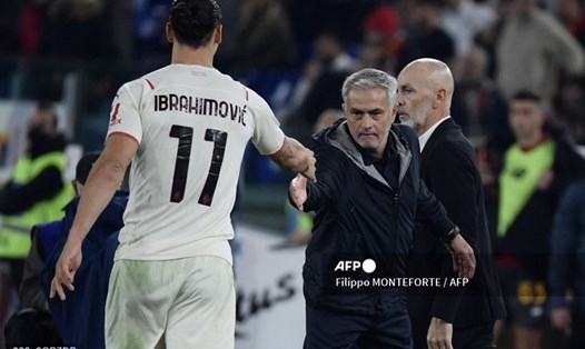 Ibrahimovic tái ngộ Mourinho tại Serie A. Ảnh: AFP