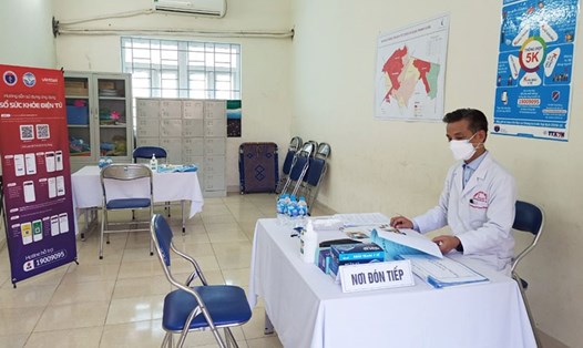Quận Thanh Xuân thành lập các trạm y tế lưu động phục vụ phòng, chống dịch. Ảnh: Tuấn Việt
