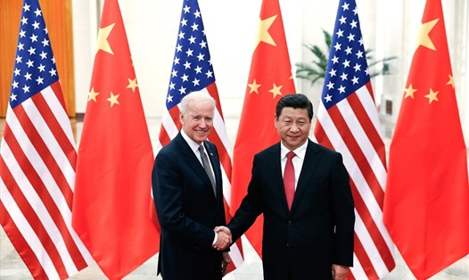 Ông Joe Biden và ông Tập Cận Bình tại Bắc Kinh ngày 4.12.2013. Ảnh: AFP