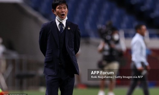 Huấn luyện viên tuyển Nhật Bản Hajime Moriyasu đang đối mặt với áp lực phải thắng đội tuyển Việt Nam. Ảnh: AFP