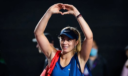 Paula Badosa có chiến thắng ấn tượng trước hạt giống số 1 của WTA Finals 2021 là Aryna Sabalenka. Ảnh: WTA tennis