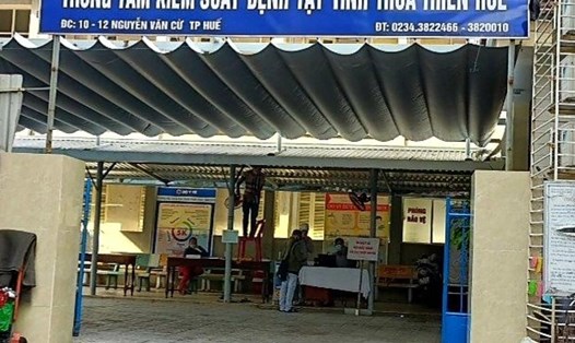 Trung tâm Kiểm soát Bệnh tật (CDC) tỉnh Thừa Thiên Huế bị doanh nghiệp “tố” có dấu hiệu khuất tất trong đấu thầu. Ảnh: PĐ