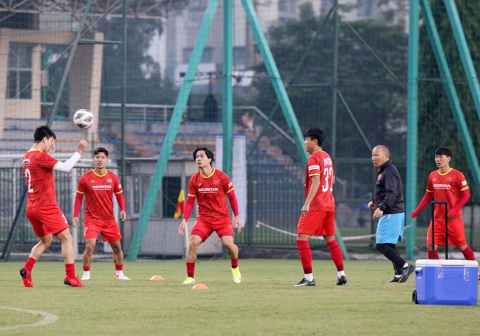 Tuyển Việt Nam trở lại tập luyện sau trận thua 0-1 trước Nhật Bản. Ảnh VFF Tuyển Việt Nam trở lại tập luyện sau trận thua 0-1 trước Nhật Bản. Ảnh VFF