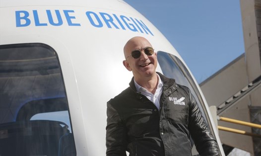 Tỉ phú Jeff Bezos. Ảnh: Blue Origin