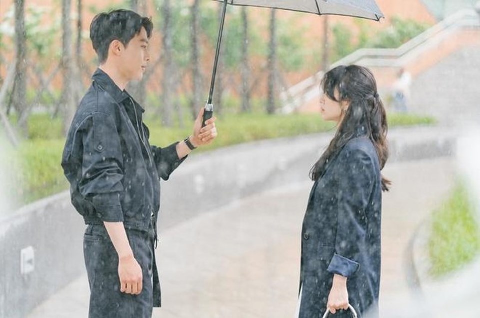Phim của Jang Ki Yong và Song Hye Kyo được yêu thích. Ảnh: Cắt clip. Phim của Jang Ki Yong và Song Hye Kyo được yêu thích. Ảnh: Cắt clip.