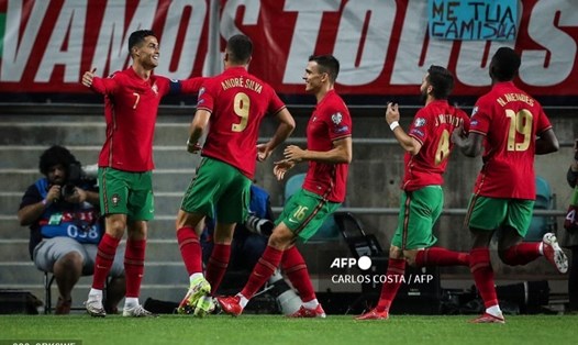 Ronaldo và các đồng đội sẽ đưa Bồ Đào Nha đến thẳng vòng chung kết World Cup 2022. Ảnh: AFP