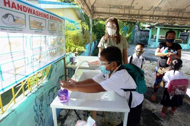 Philippines thí điểm mở lại trường học lần đầu tiên kể từ khi dịch COVID-19 bùng phát. Ảnh: AFP
