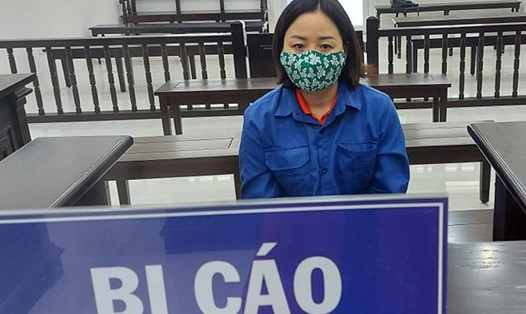 Trịnh Thị Hà nói dối làm trình dược viên của Bệnh viện Bạch Mai để lừa đảo chiếm đoạt tiền. Ảnh: V.D