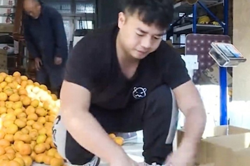 Hành động nhỏ khiến đơn hàng của anh nông dân Trung Quốc tăng 150 lần Hành động nhỏ khiến đơn hàng của anh nông dân Trung Quốc tăng 150 lần