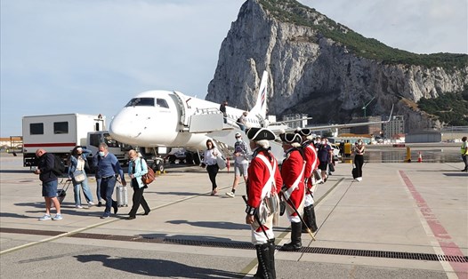 Gibraltar là nơi có tỉ lệ tiêm vaccine COVID-19 cao nhất thế giới. Ảnh: AFP