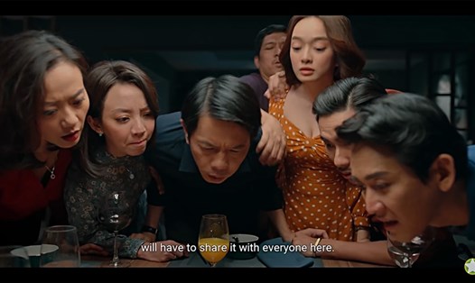 “Tiệc trăng máu” của đạo diễn Nguyễn Quang Dũng. 
Ảnh chụp từ trailer phim qua màn hình