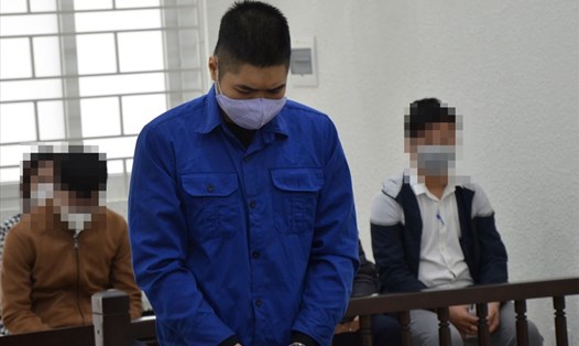 Nguyễn Ngọc Kiên tại phiên toà sơ thẩm vụ án lừa đảo chiếm đoạt tài sản. Ảnh: V.D