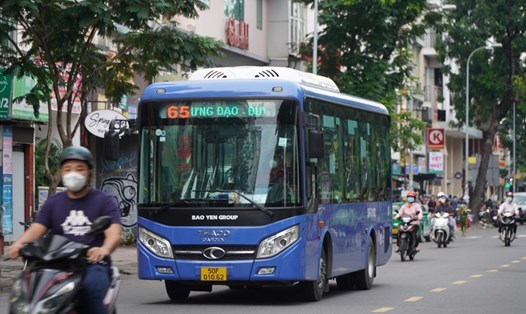 TPHCM hiện có 86 tuyến xe buýt hoạt động trở lại.  Ảnh: Chân Phúc