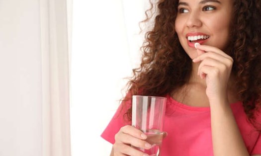 Chuyên gia mách nước một số loại vitamin bổ sung giúp bạn sống lâu hơn. Ảnh: ETNT