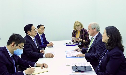 Thủ tướng Phạm Minh Chính tiếp Tổng Giám đốc điều hành Ngân hàng Thế giới Axel Van Trotsenburg. Ảnh: TTXVN