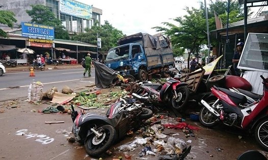 Theo Uỷ ban An toàn giao thông quốc gia, 11 tháng năm 2021, tai nạn giao thông vẫn cướp đi hơn 5.000 sinh mạng. Ảnh LDO
