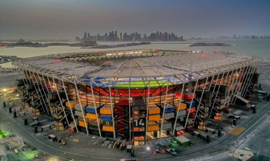 Sân 974 được làm từ 974 container vận chuyển để phục vụ cho World Cup 2022. Ảnh: SC