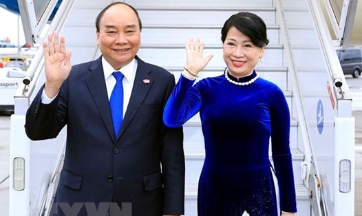 Chủ tịch nước Nguyễn Xuân Phúc và Phu nhân cùng đoàn đại biểu cấp cao Việt Nam rời Thụy Sĩ, lên đường thăm chính thức Liên bang Nga. Ảnh: TTXVN
