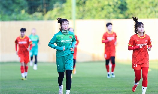 Tuyển nữ Việt Nam đang tập trung tại Trung tâm đào tạo bóng đá trẻ Việt Nam. Ảnh: VFF