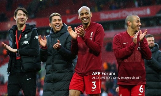 Thiago và Fabinho (áo đỏ) đã bình phục chấn thương. Ảnh: AFP