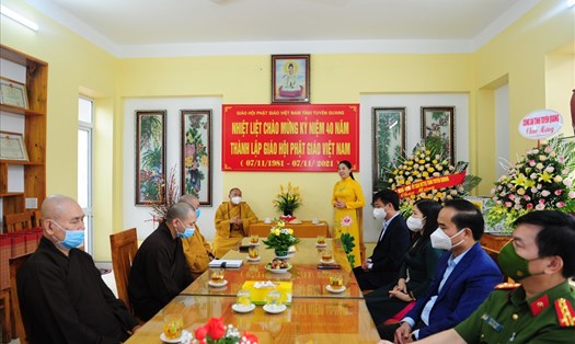 Lãnh đạo tỉnh Tuyên Quang thăm, chúc mừng Ban Trị sự Giáo hội Phật giáo Tuyên Quang.