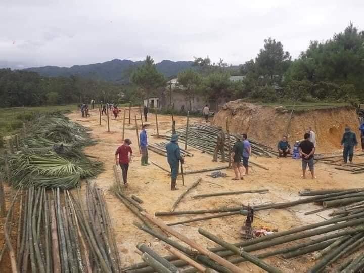 Các lán trại bằng tre ở Hà Giang là khu cách ly tập trung của xã Ngọc Linh.