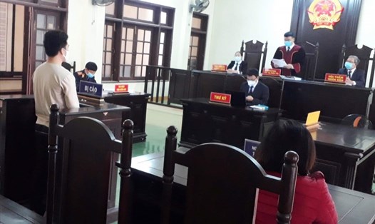 Tòa án nhân dân huyện Quế Sơn tuyên phạt Nguyễn Minh Tiến 54 tháng tù. Ảnh: Duy Thái