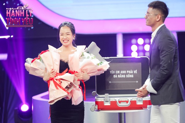 Nữ tiếp viên hàng không đáp trả bất ngờ khi trai đẹp "cả thèm chóng chán"