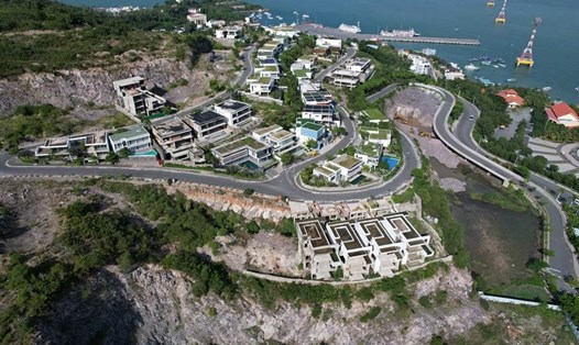 Dự án Anh Nguyễn Ocean Front Villas liên tục điều chỉnh quy hoạch theo hướng phân lô bán nền.