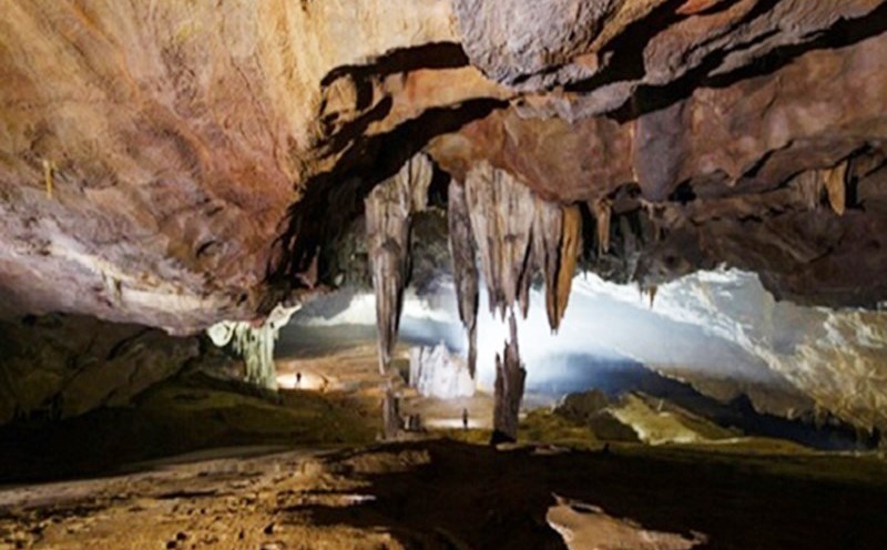 Hang Vòm. Ảnh: Phongnhadiscovery