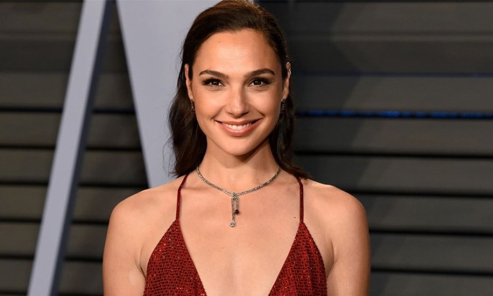 Minh tinh Gal Gadot đóng phản diện trong bom tấn "Snow White". Ảnh: CGV. Minh tinh Gal Gadot đóng phản diện trong bom tấn "Snow White". Ảnh: CGV.