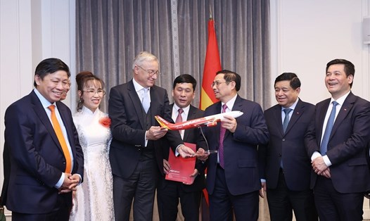 Thủ tướng Phạm Minh Chính chứng kiến lễ ký kết thỏa thuận đối tác chiến lược giữa Vietjet và Airbus