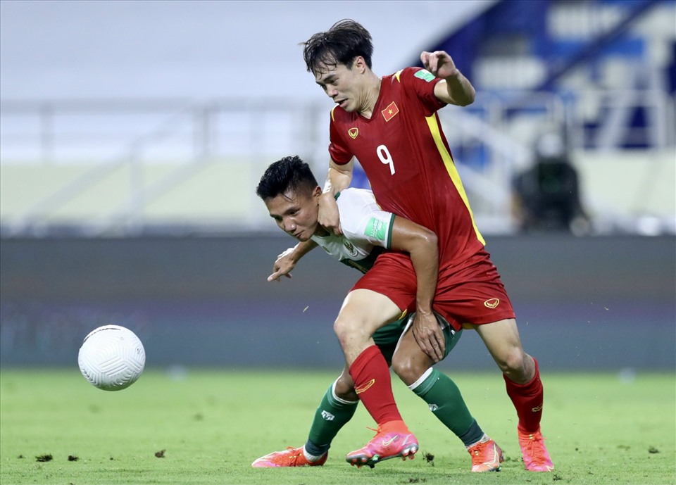Các đối thủ tuyển Việt Nam hối hả chuẩn bị cho AFF Cup 2020